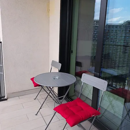 Waterfront Cozy ベオグラード